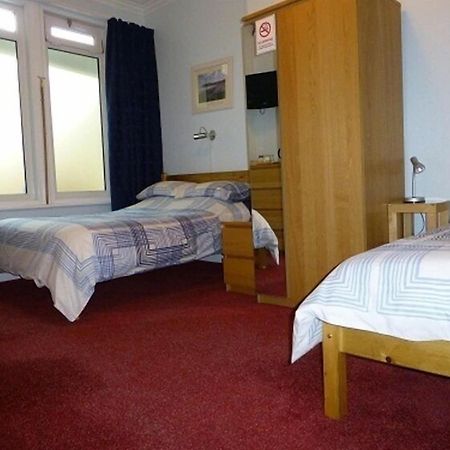The Meltham Guest House Скарборо Экстерьер фото