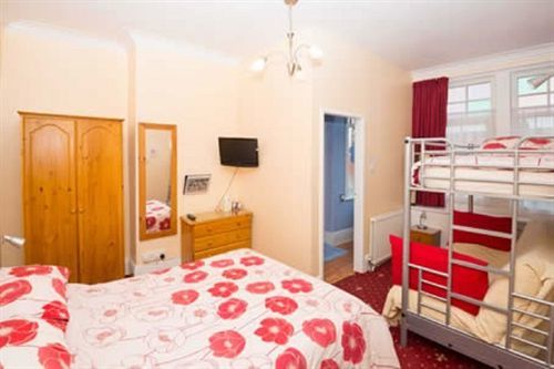The Meltham Guest House Скарборо Экстерьер фото